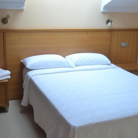 Hotel La Ribera Santianes Екстер'єр фото