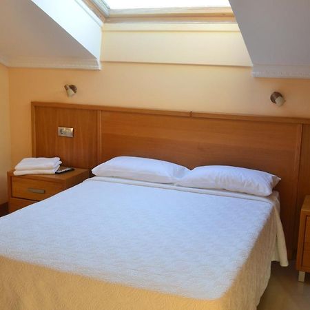 Hotel La Ribera Santianes Екстер'єр фото