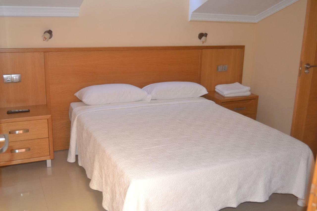 Hotel La Ribera Santianes Екстер'єр фото
