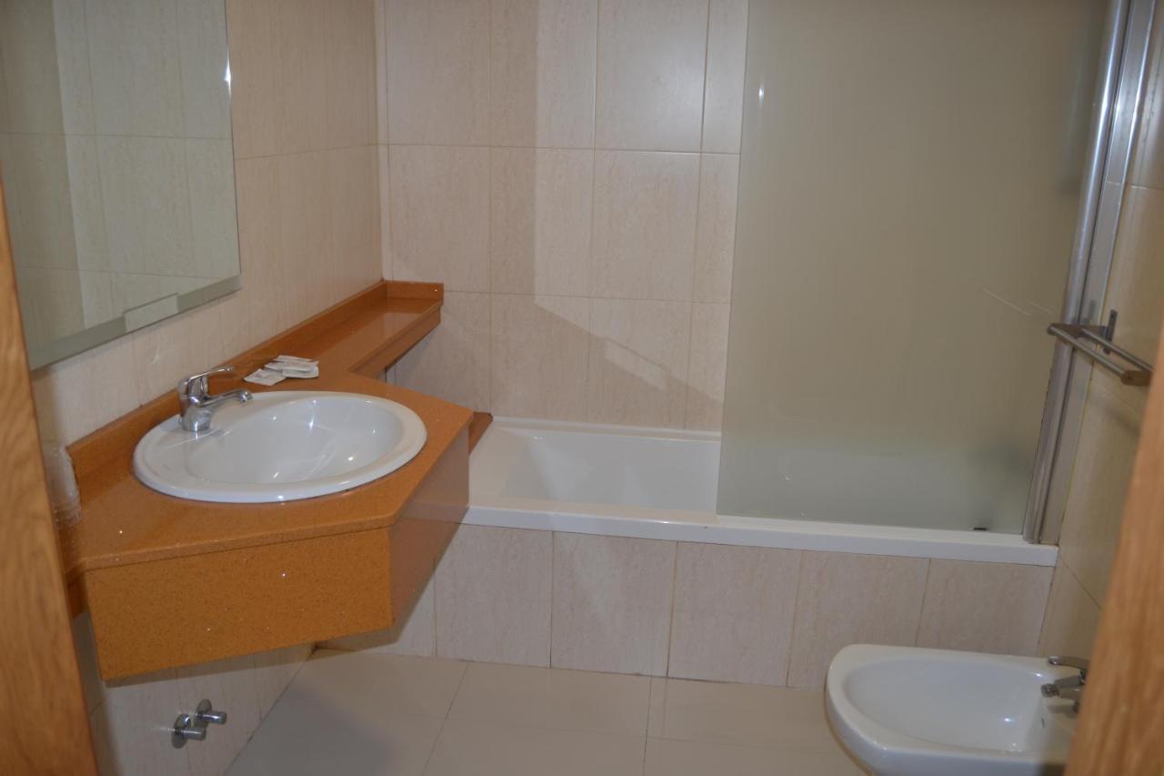 Hotel La Ribera Santianes Екстер'єр фото